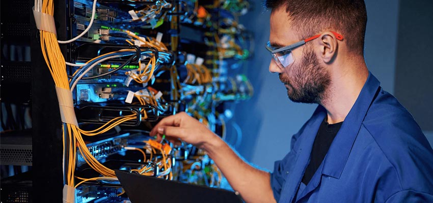 Laptop Repairing in Delhi